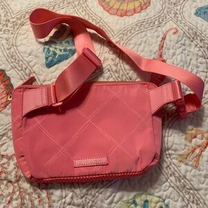 Vera Bradley’s Pink Fanny Pack Bag - New without Tags
